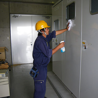 沖縄名和電機の施工写真